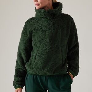 NWT Athleta Tugga Sweatshirt